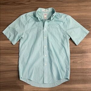 L.L. Bean Men's Aqua Short Sleeve Shirt
